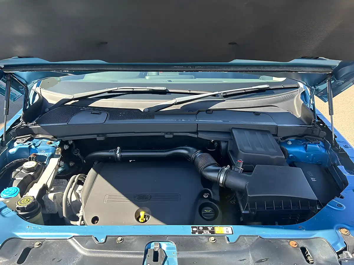 Used 2013 Land Rover Freelander 2 Xs Blue - Interior and Exterior details 17