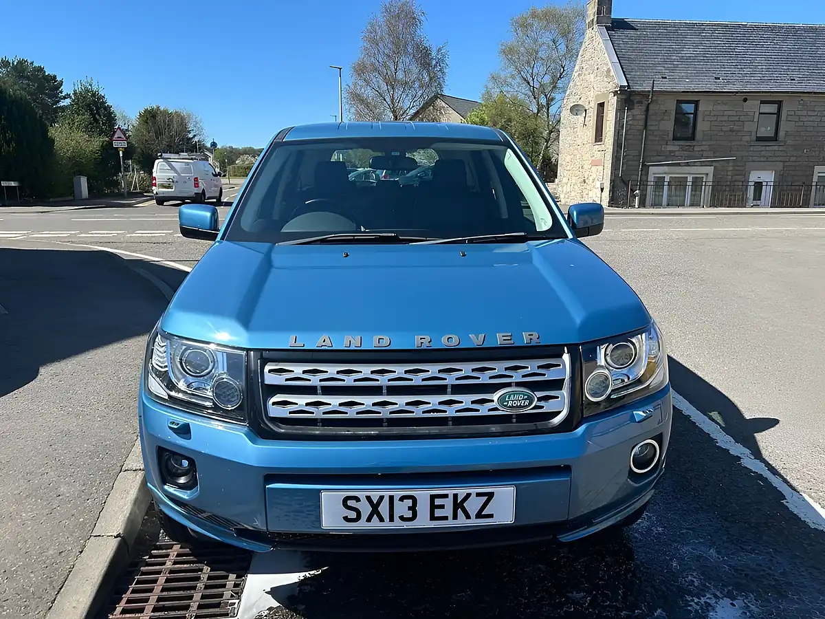 Used 2013 Land Rover Freelander 2 Xs Blue - Interior and Exterior details 6