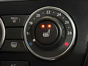 Used 2013 Land Rover Freelander 2 Xs Green - Interior and Exterior details 10