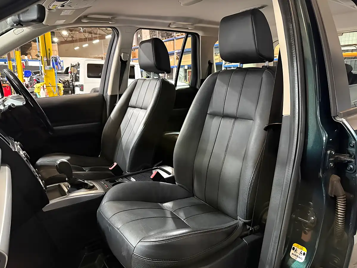 Used 2013 Land Rover Freelander 2 Xs Green - Interior and Exterior details 13