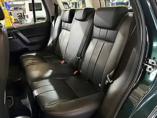 Used 2013 Land Rover Freelander 2 Xs Green - Interior and Exterior details 14