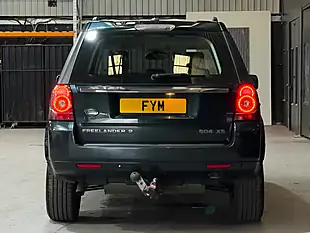 Used 2013 Land Rover Freelander 2 Xs Green - Interior and Exterior details 7
