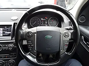 Used 2013 Land Rover Freelander 2 Xs Red - Interior and Exterior details 12