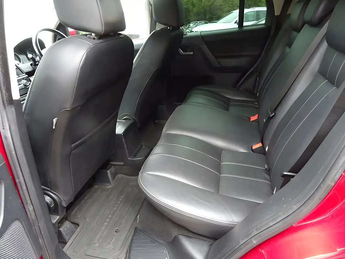 Used 2013 Land Rover Freelander 2 Xs Red - Interior and Exterior details 14