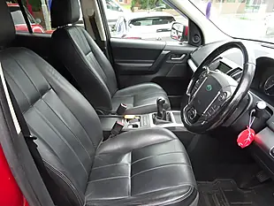 Used 2013 Land Rover Freelander 2 Xs Red - Interior and Exterior details 18