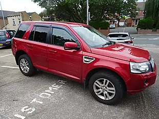 Used 2013 Land Rover Freelander 2 Xs Red - Interior and Exterior details 4