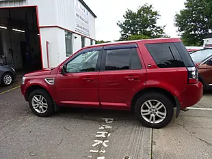 Used 2013 Land Rover Freelander 2 Xs Red - Interior and Exterior details 7