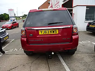 Used 2013 Land Rover Freelander 2 Xs Red - Interior and Exterior details 9
