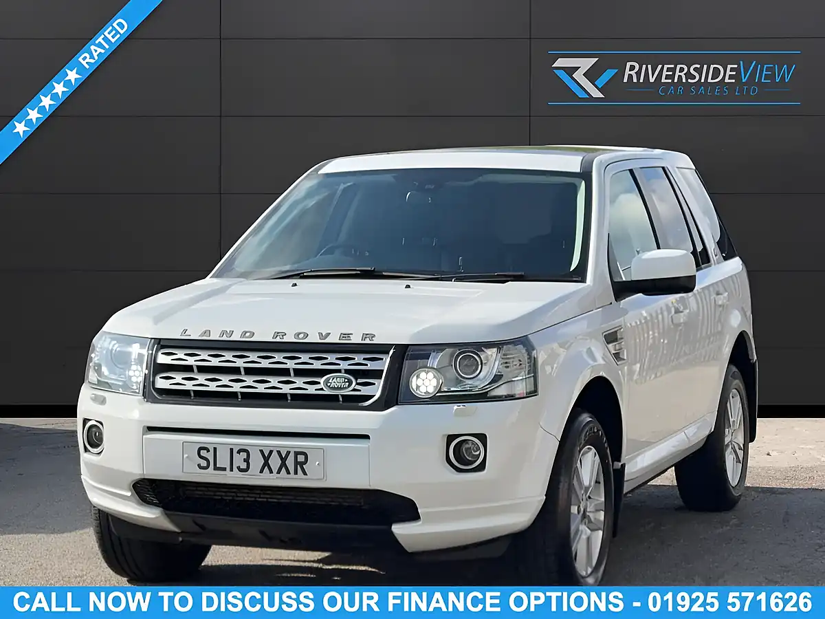 Used 2013 Land Rover Freelander 2 Xs White - Interior and Exterior details 2