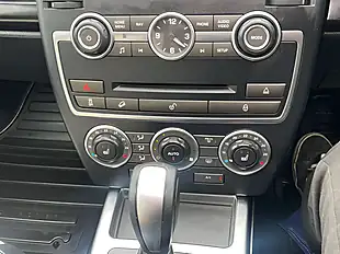 Used 2013 Land Rover Freelander Dynamic Santorini Black - Interior and Exterior details 10