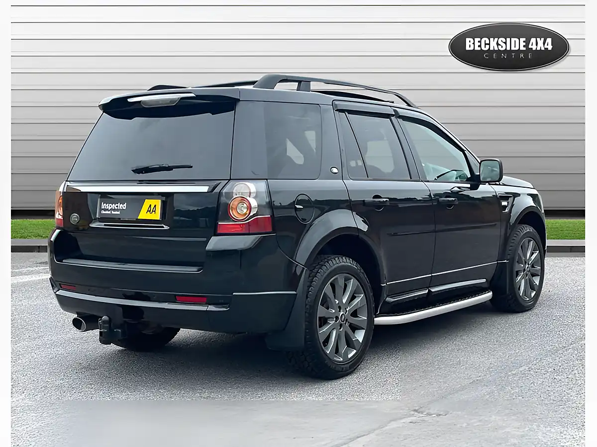Used 2013 Land Rover Freelander Dynamic Santorini Black - Interior and Exterior details 4