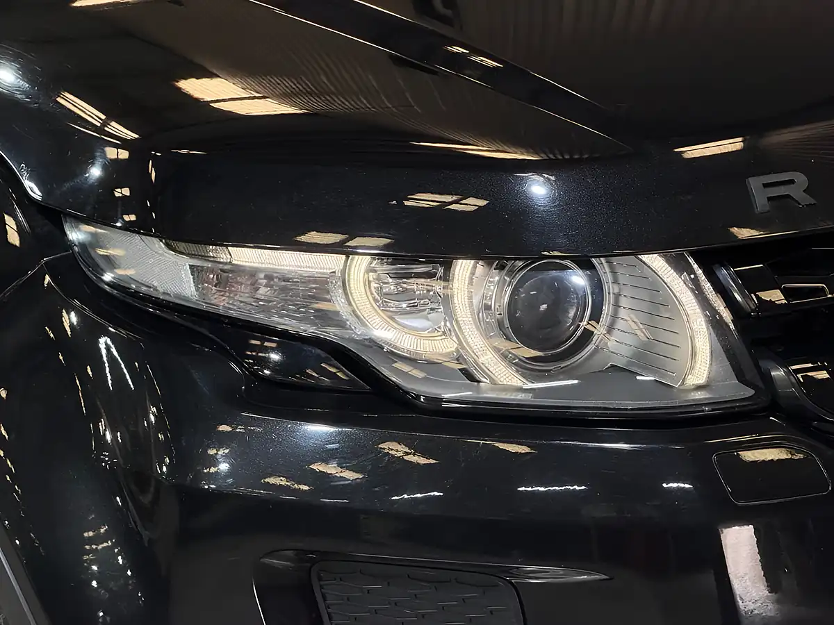 Used 2013 Land Rover Range Rover Evoque Dynamic Black - Interior and Exterior details 19