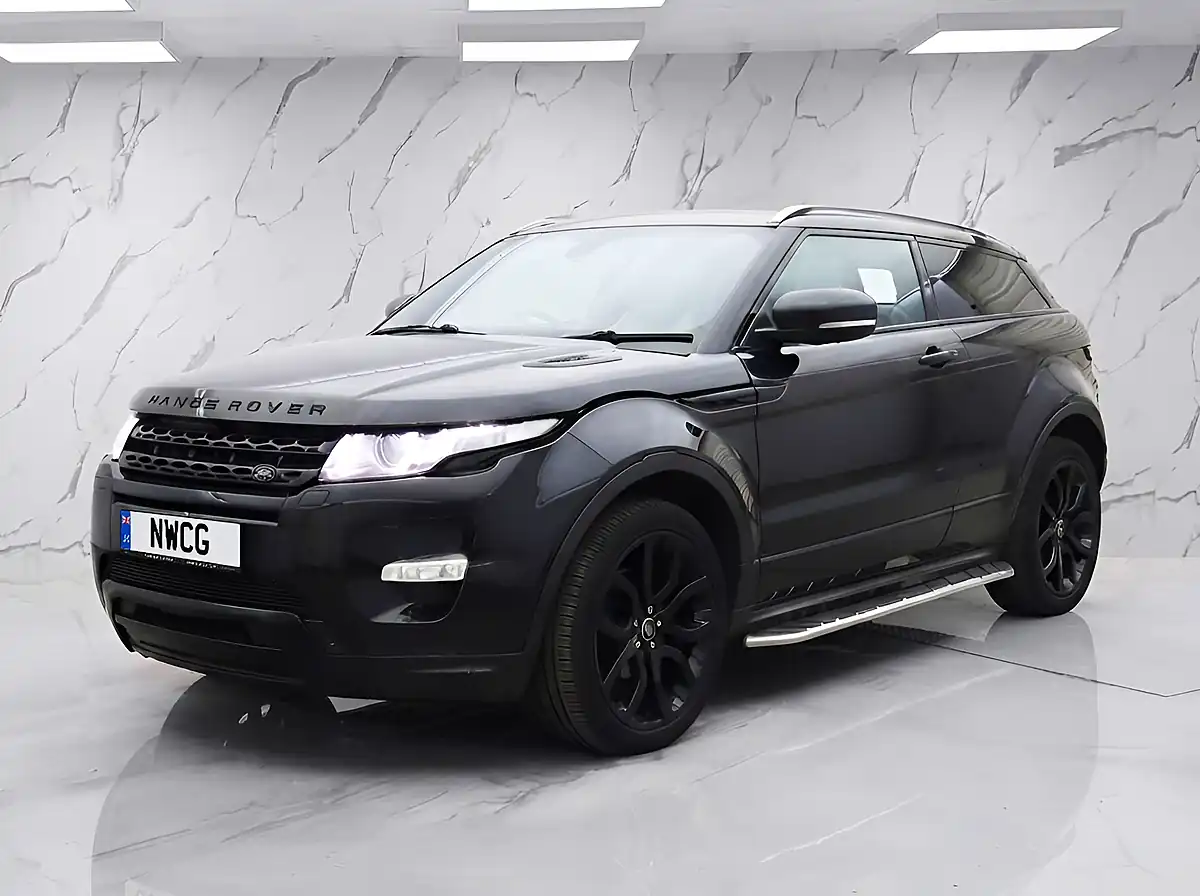Used 2013 Land Rover Range Rover Evoque Dynamic Black - Interior and Exterior details 2