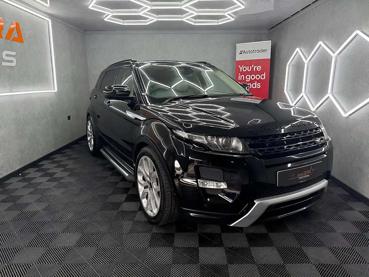 Used 2013 Land Rover Range Rover Evoque Dynamic Black - Interior and Exterior details 6