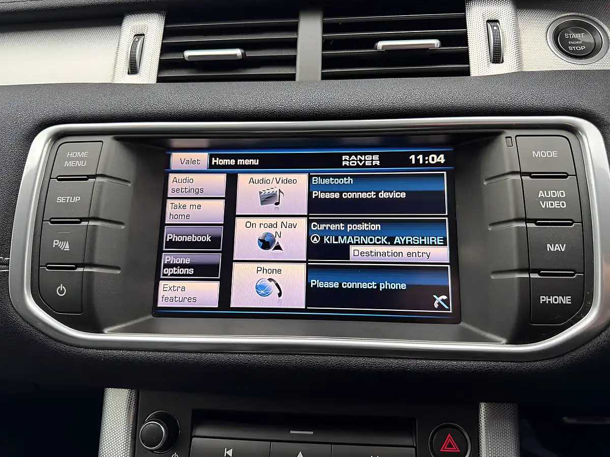 Used 2013 Land Rover Range Rover Evoque Dynamic Black - Interior and Exterior details 11