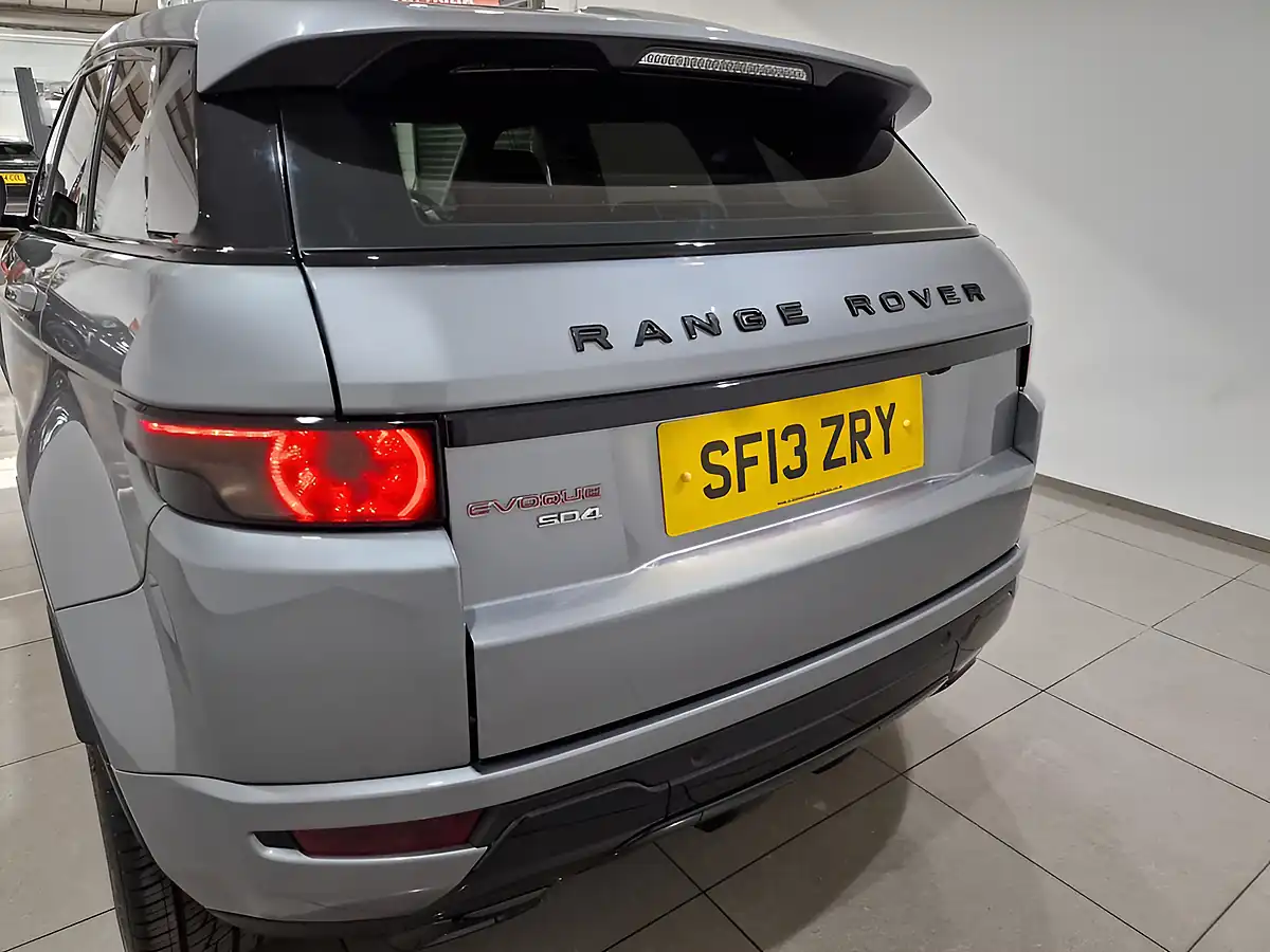 Used 2013 Land Rover Range Rover Evoque Dynamic Grey - Interior and Exterior details 18