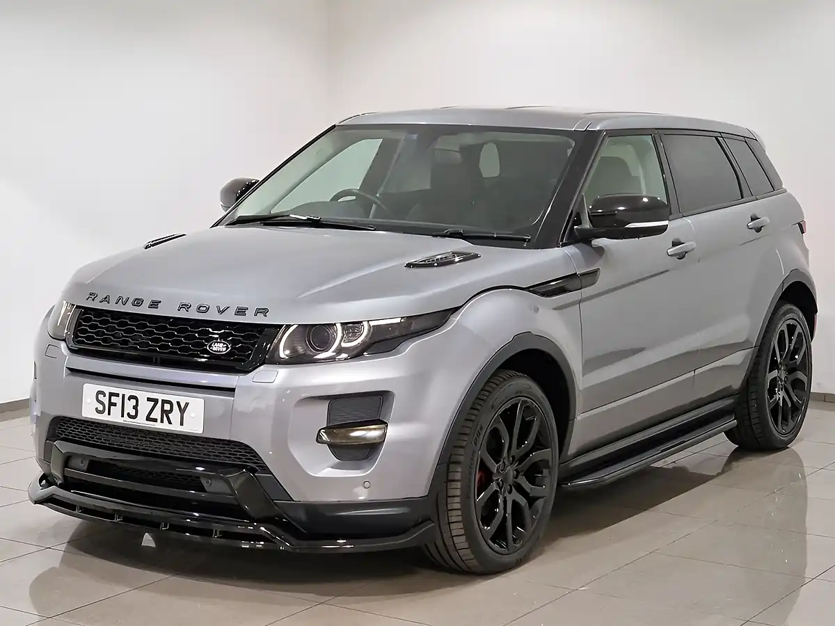 Used 2013 Land Rover Range Rover Evoque Dynamic Grey - Interior and Exterior details 3