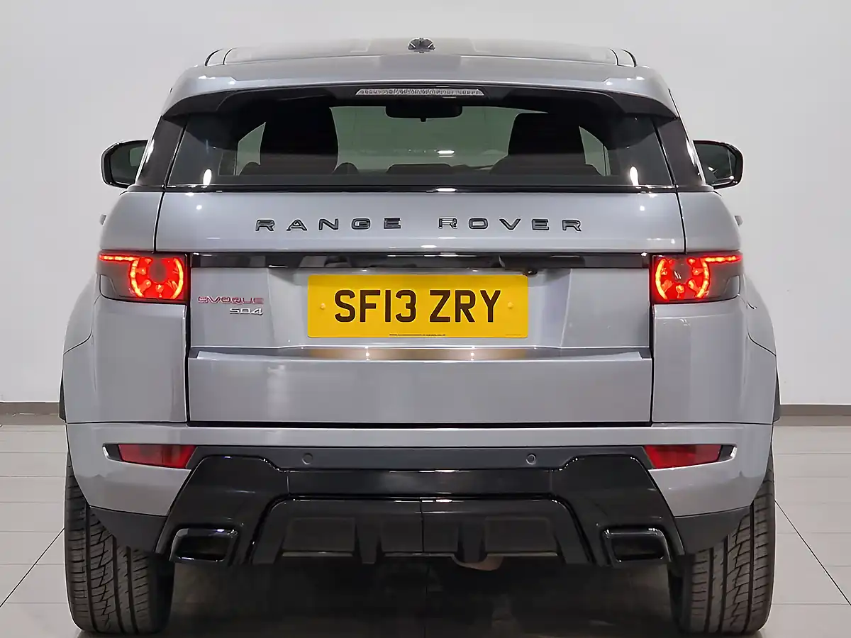 Used 2013 Land Rover Range Rover Evoque Dynamic Grey - Interior and Exterior details 5