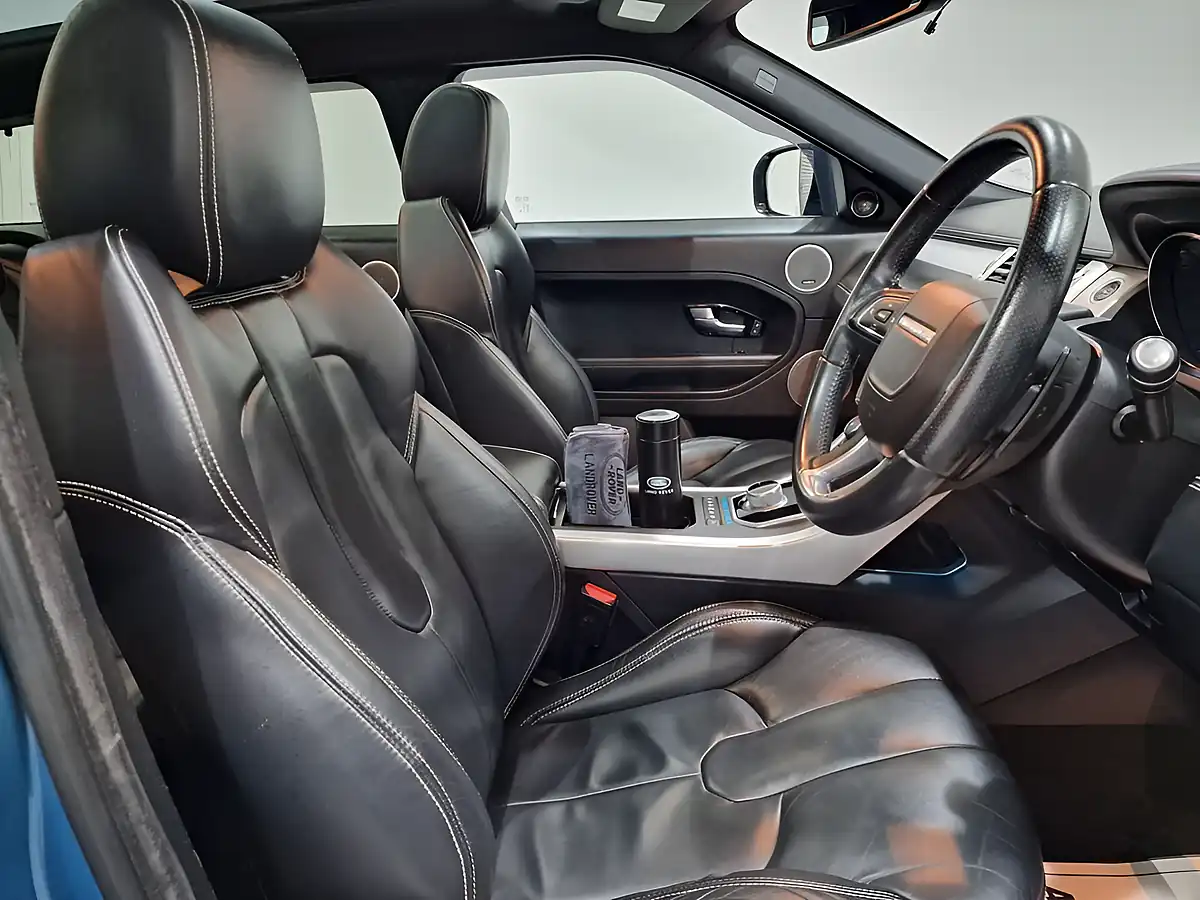 Used 2013 Land Rover Range Rover Evoque Dynamic Lux Mauritius Blue - Interior and Exterior details 10