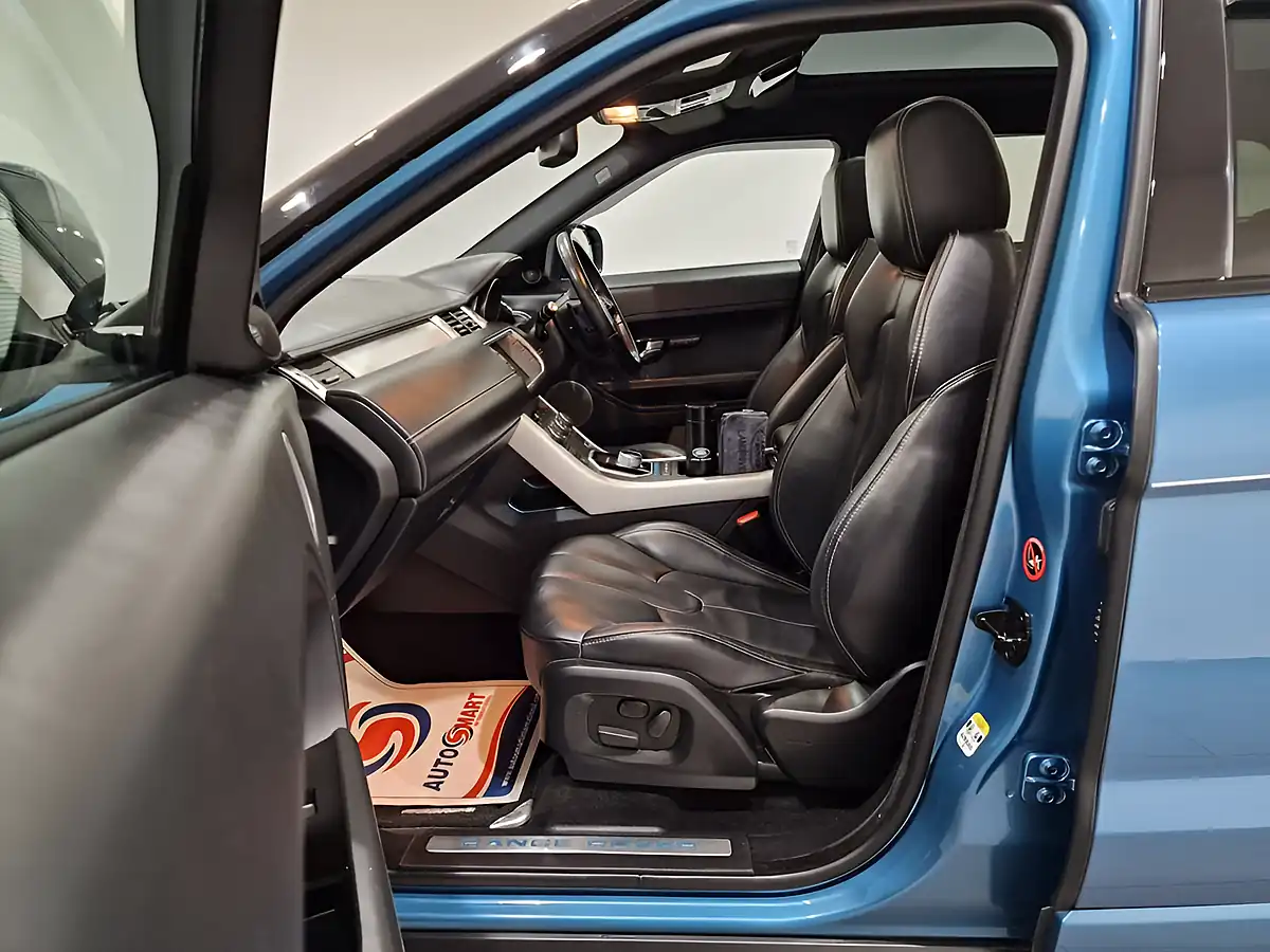 Used 2013 Land Rover Range Rover Evoque Dynamic Lux Mauritius Blue - Interior and Exterior details 17