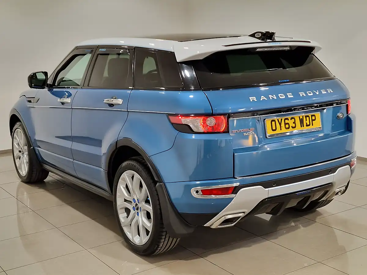 Used 2013 Land Rover Range Rover Evoque Dynamic Lux Mauritius Blue - Interior and Exterior details 4