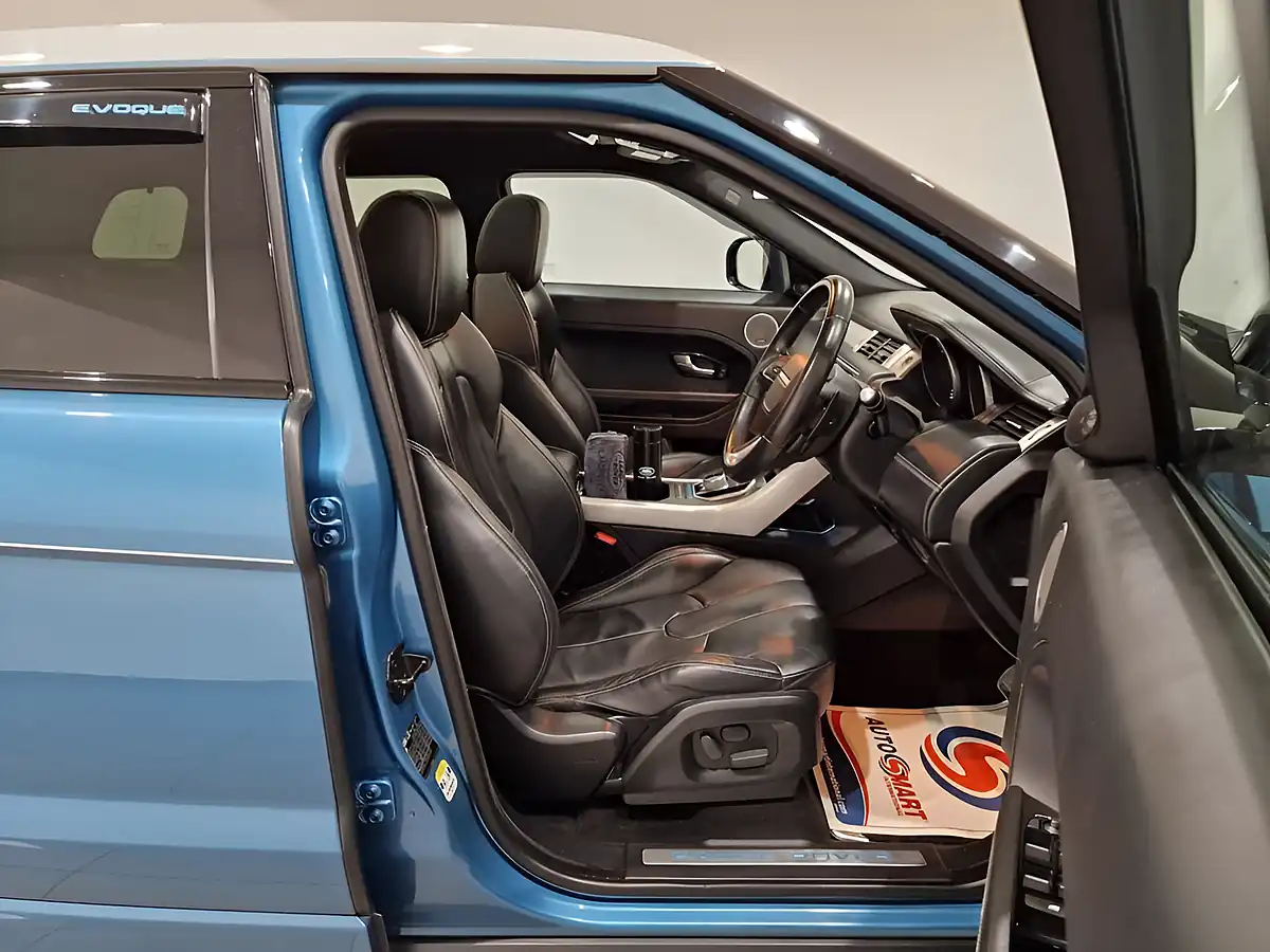 Used 2013 Land Rover Range Rover Evoque Dynamic Lux Mauritius Blue - Interior and Exterior details 9