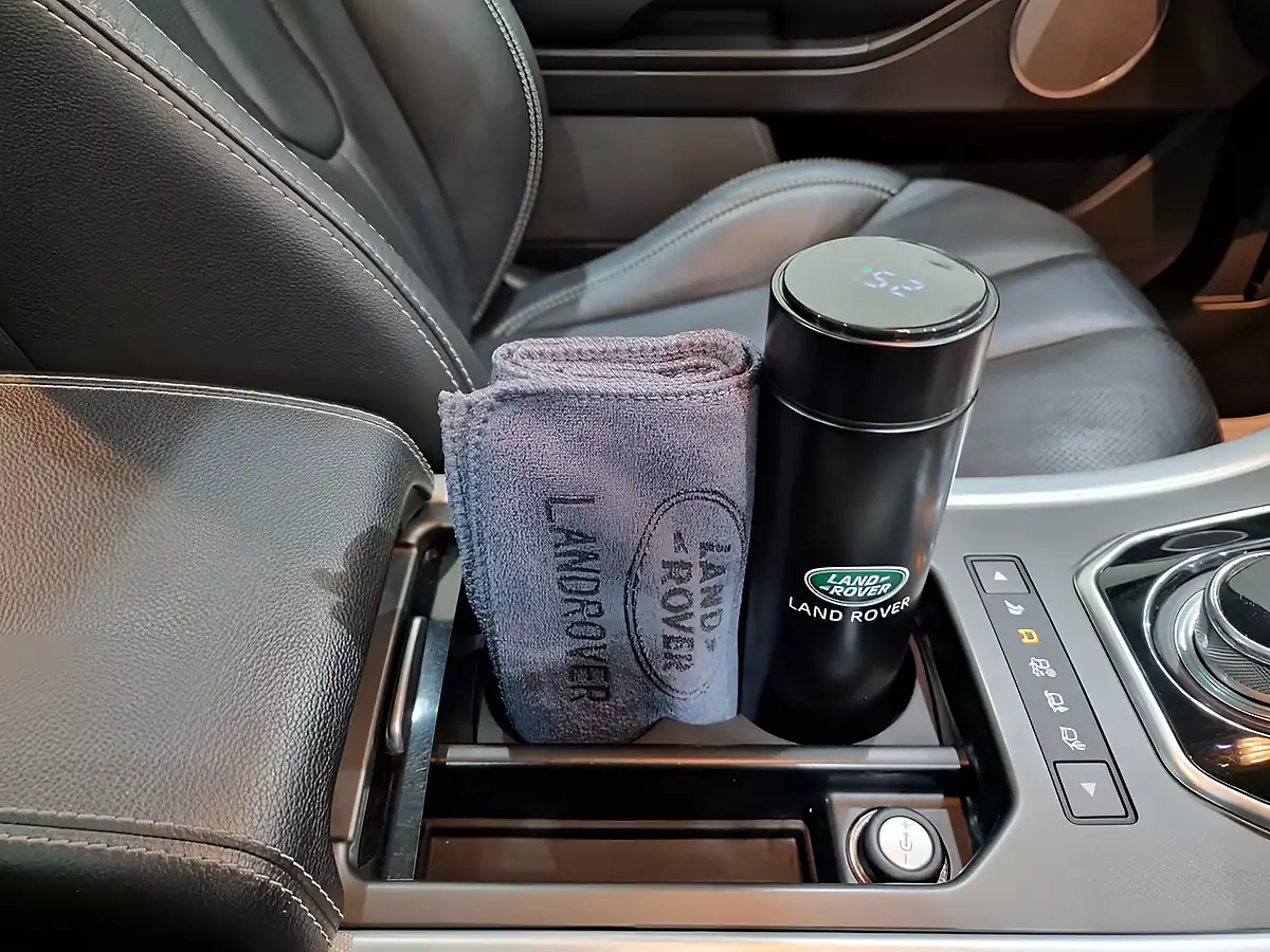 Used 2013 Land Rover Range Rover Evoque Dynamic Lux Orkney Grey - Interior and Exterior details 11