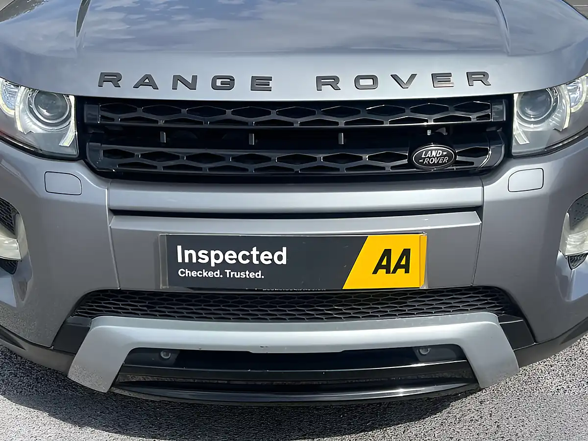 Used 2013 Land Rover Range Rover Evoque Dynamic Orkney Grey - Interior and Exterior details 13