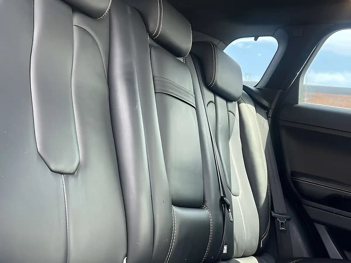 Used 2013 Land Rover Range Rover Evoque Dynamic Orkney Grey - Interior and Exterior details 14