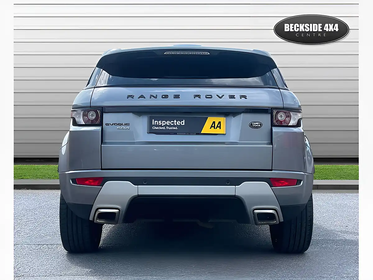 Used 2013 Land Rover Range Rover Evoque Dynamic Orkney Grey - Interior and Exterior details 6