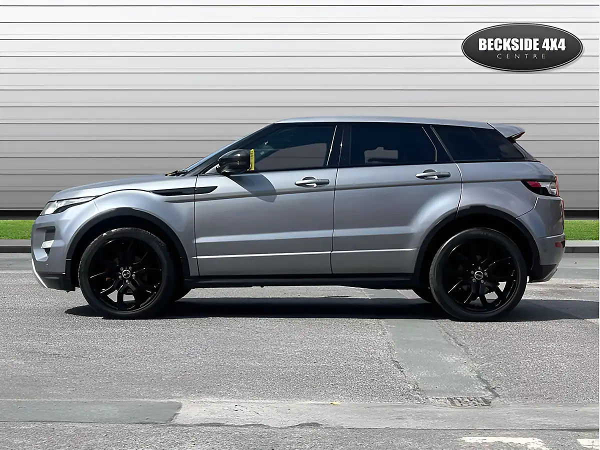 Used 2013 Land Rover Range Rover Evoque Dynamic Orkney Grey - Interior and Exterior details 8