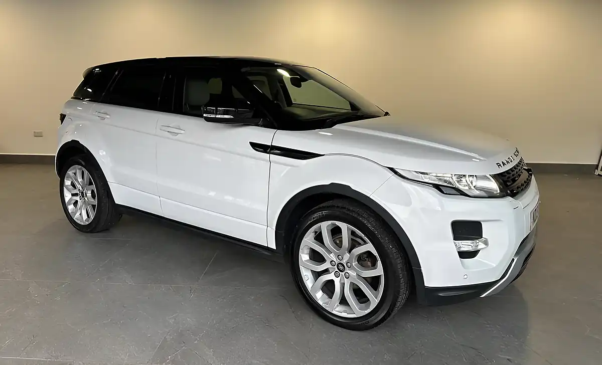 Used 2013 Land Rover Range Rover Evoque Dynamic White - Front View
