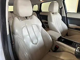 Used 2013 Land Rover Range Rover Evoque Dynamic White - Interior and Exterior details 15