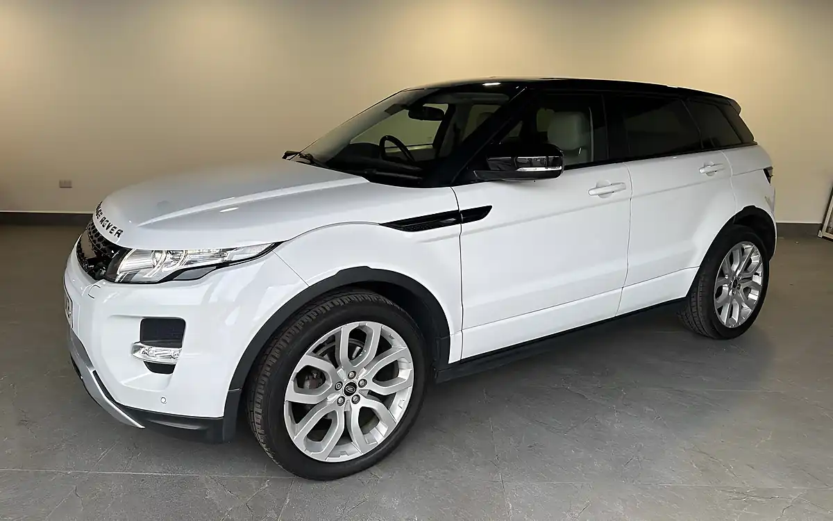 Used 2013 Land Rover Range Rover Evoque Dynamic White - Interior and Exterior details 7