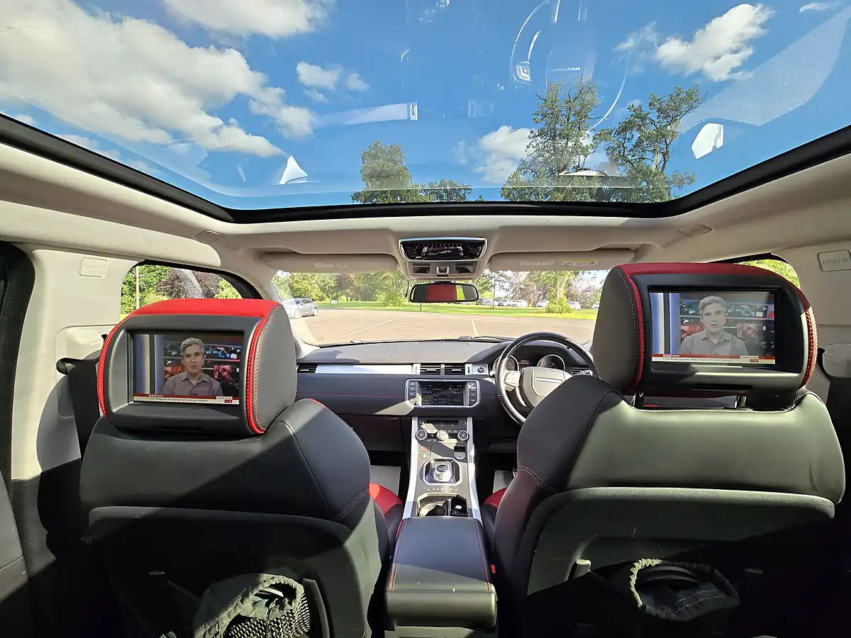 Used 2013 Land Rover Range Rover Evoque Dynamic White - Interior and Exterior details 2