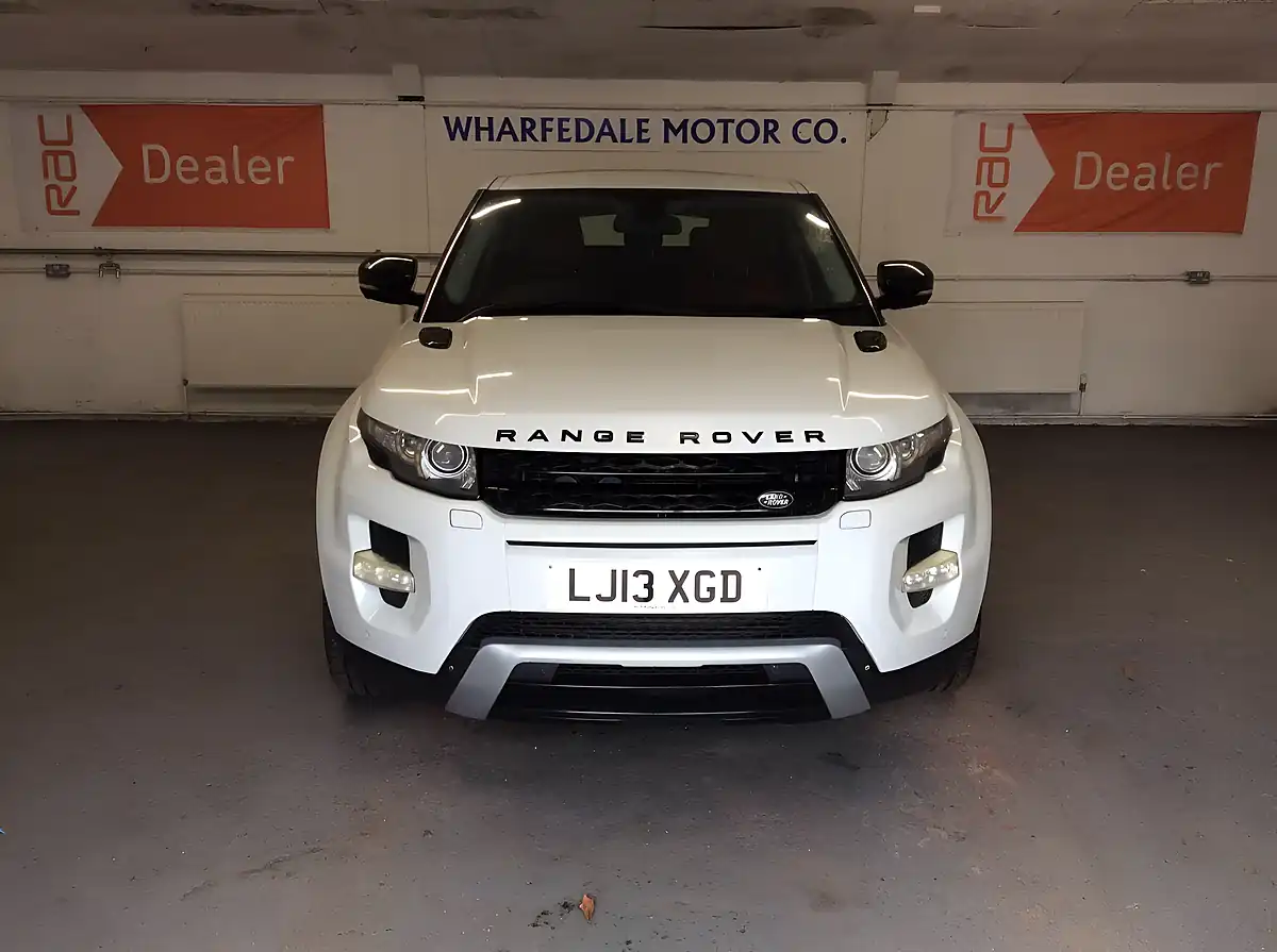 Used 2013 Land Rover Range Rover Evoque Dynamic White - Interior and Exterior details 3