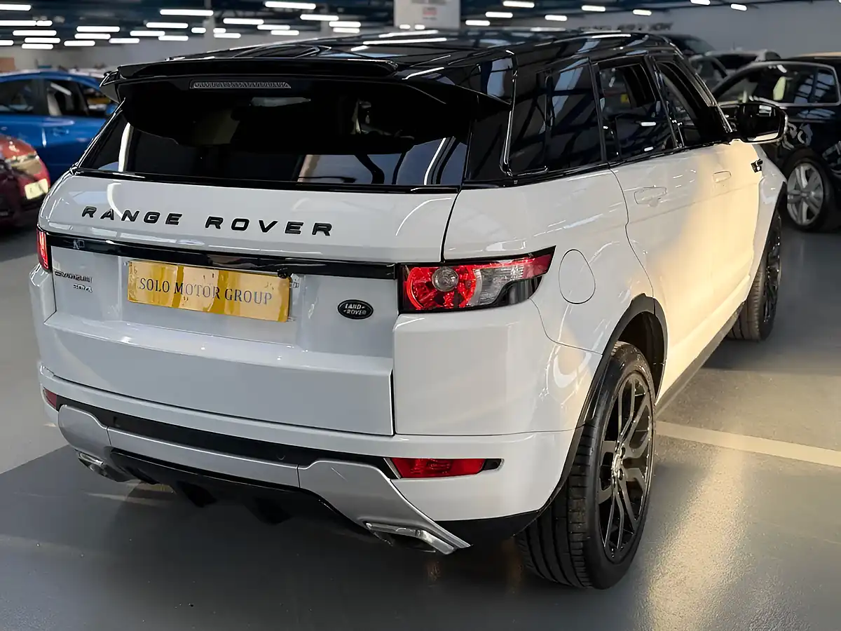 Used 2013 Land Rover Range Rover Evoque Dynamic White - Interior and Exterior details 10