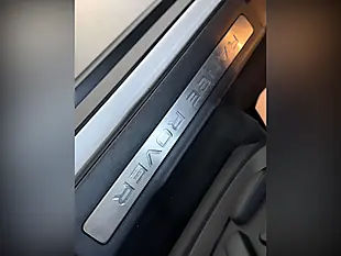 Used 2013 Land Rover Range Rover Evoque Dynamic White - Interior and Exterior details 16