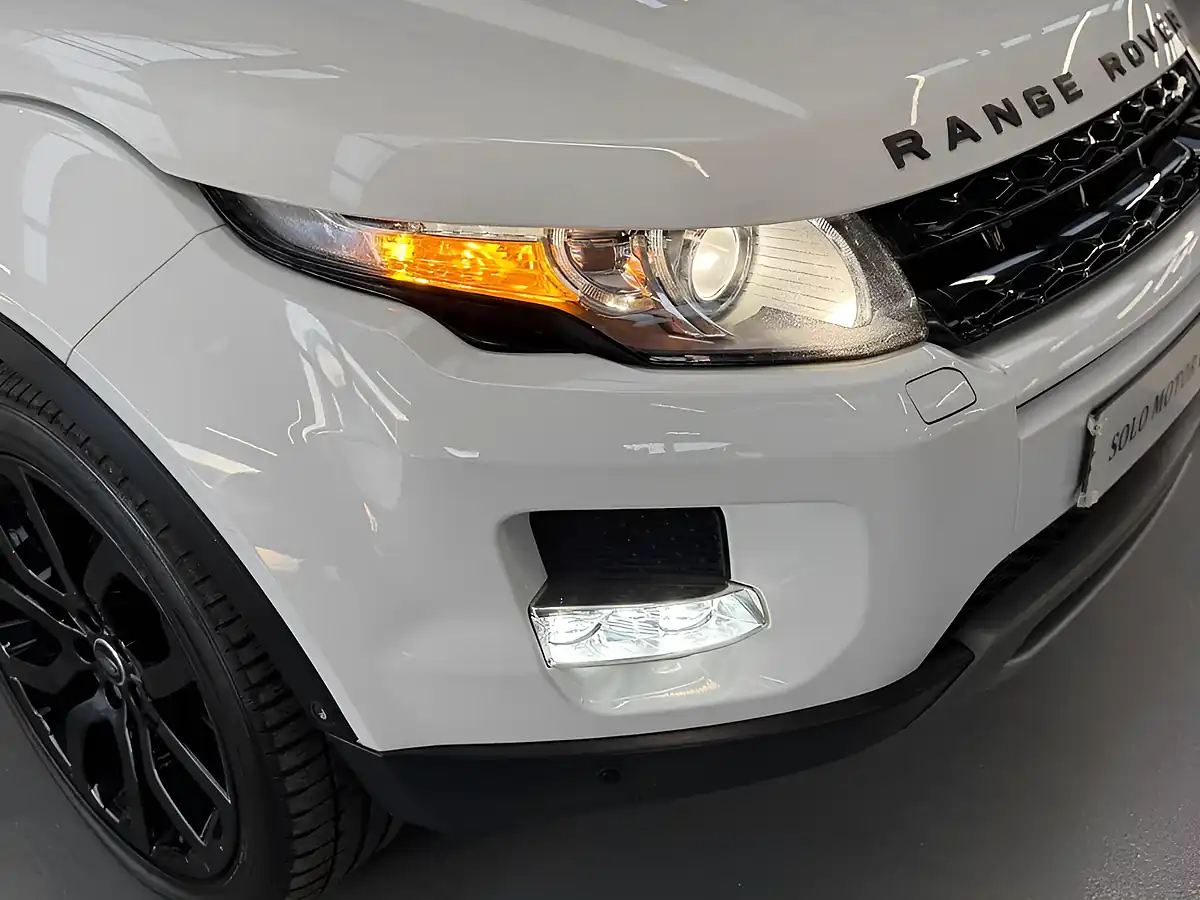 Used 2013 Land Rover Range Rover Evoque Dynamic White - Interior and Exterior details 19