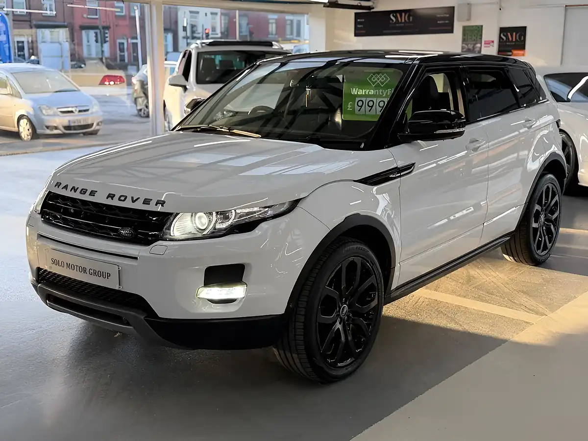 Used 2013 Land Rover Range Rover Evoque Dynamic White - Interior and Exterior details 7