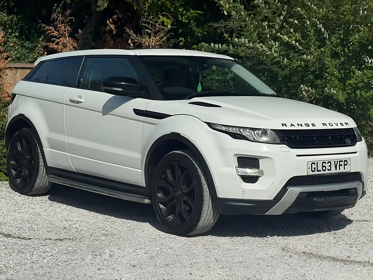 Used 2013 Land Rover Range Rover Evoque Dynamic White - Interior and Exterior details 3
