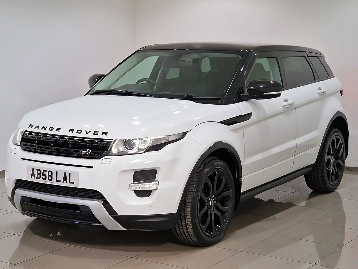 Used 2013 Land Rover Range Rover Evoque Dynamic White - Interior and Exterior details 3