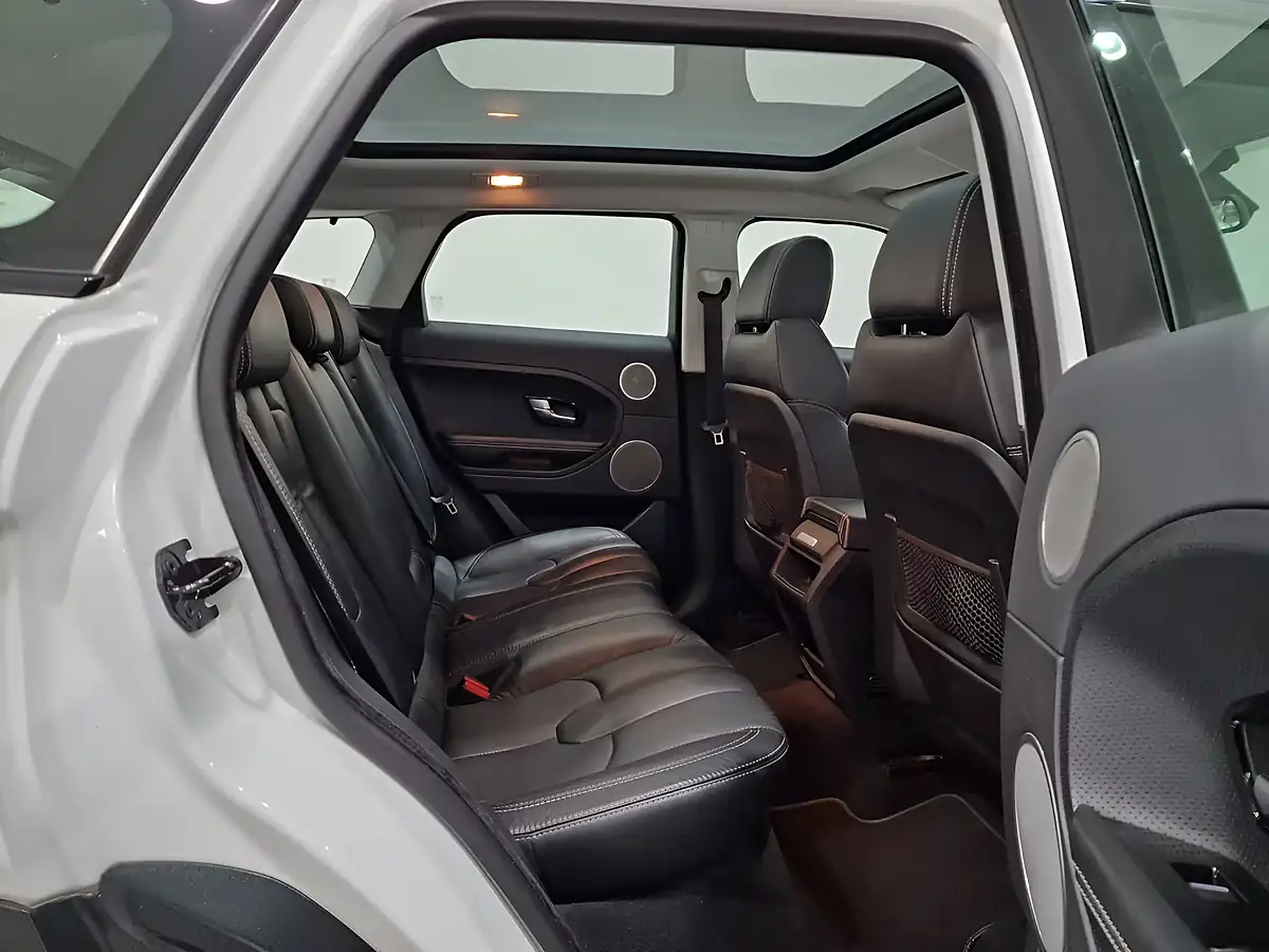 Used 2013 Land Rover Range Rover Evoque Dynamic White - Interior and Exterior details 13