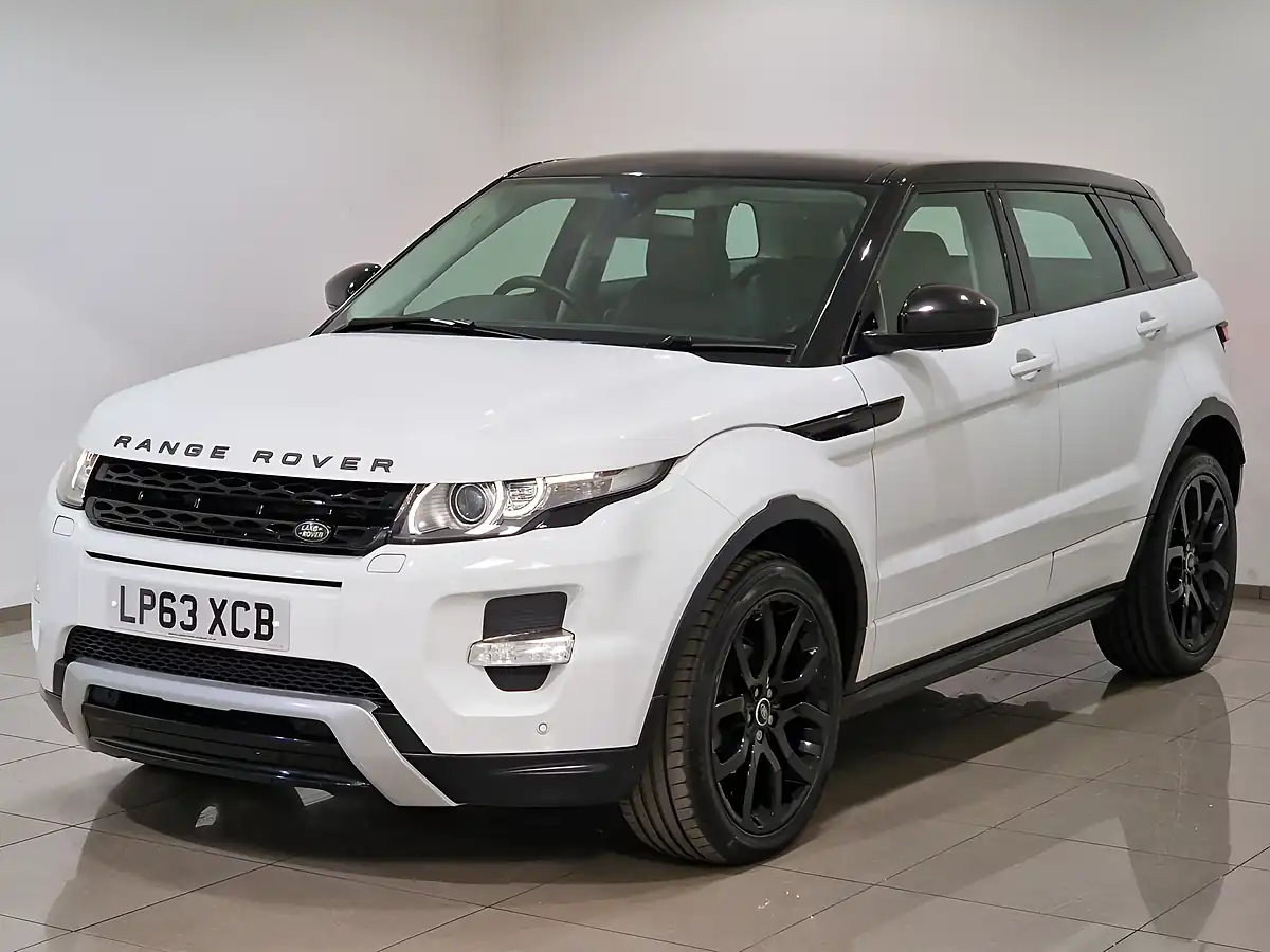 Used 2013 Land Rover Range Rover Evoque Dynamic White - Interior and Exterior details 3