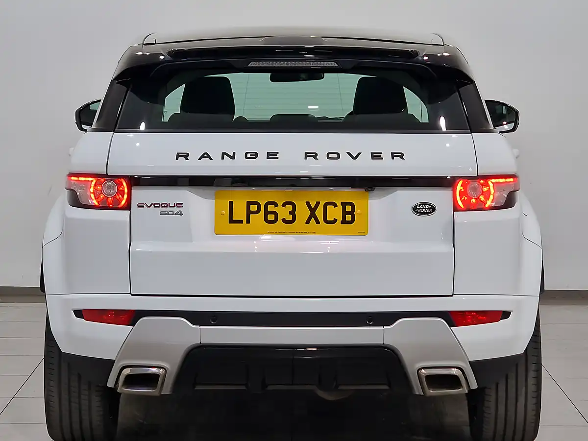 Used 2013 Land Rover Range Rover Evoque Dynamic White - Interior and Exterior details 5