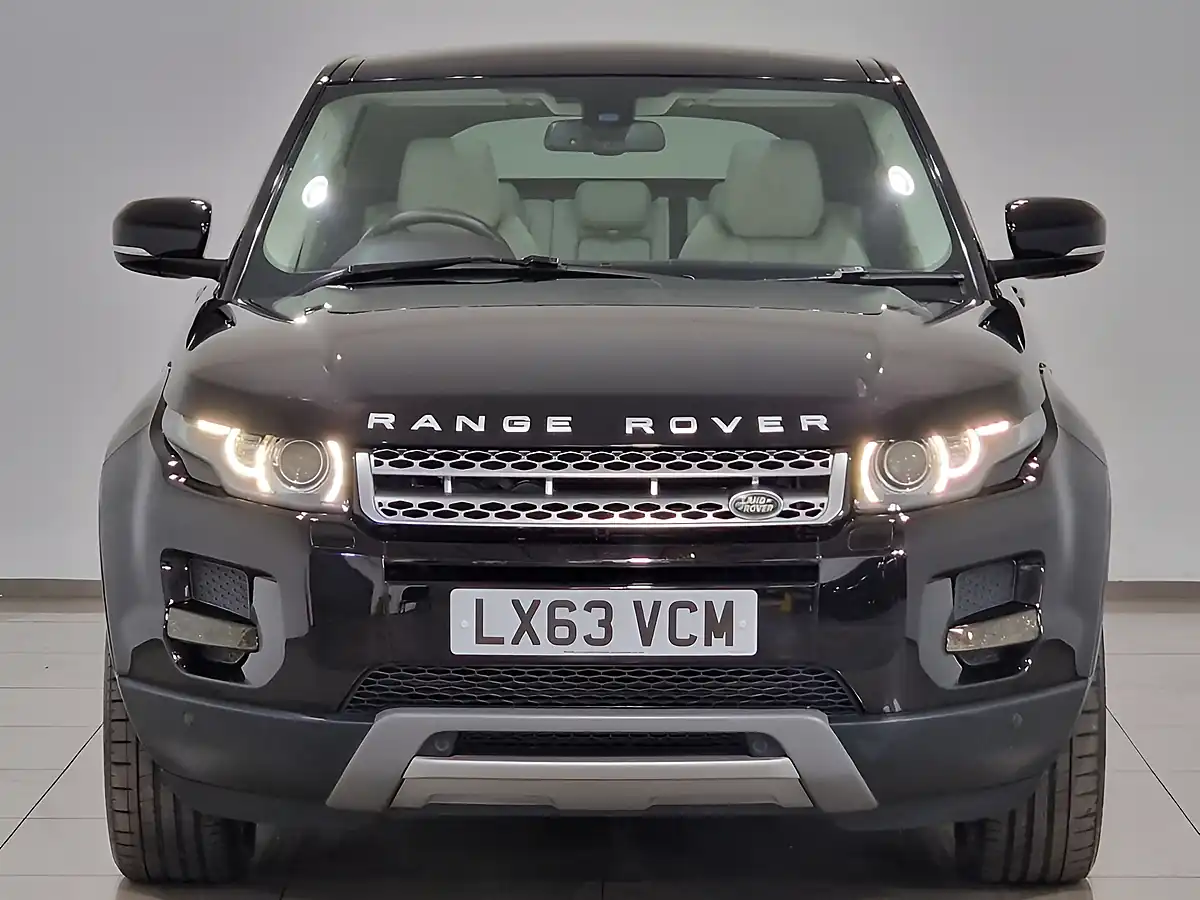 Used 2013 Land Rover Range Rover Evoque Prestige Barolo Black - Interior and Exterior details 2