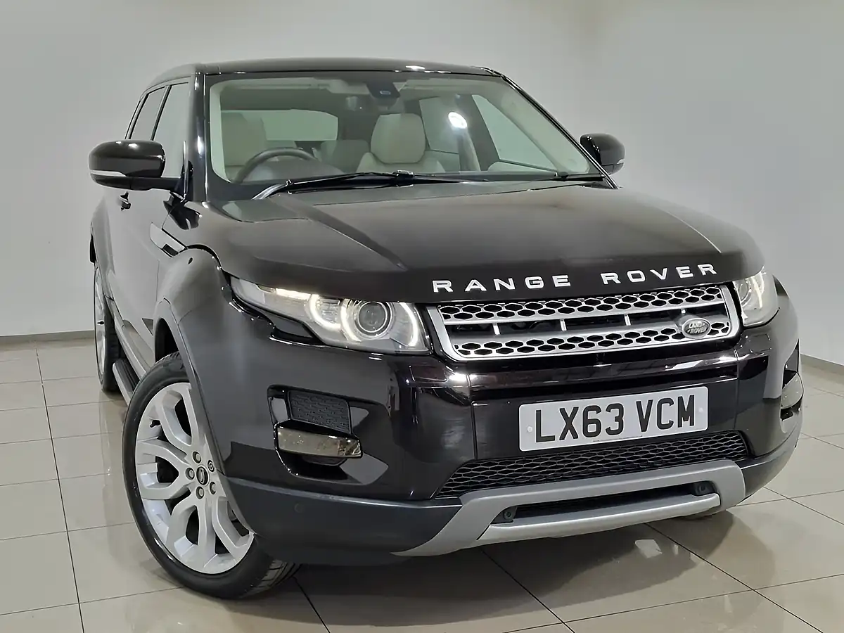 Used 2013 Land Rover Range Rover Evoque Prestige Barolo Black - Interior and Exterior details 8