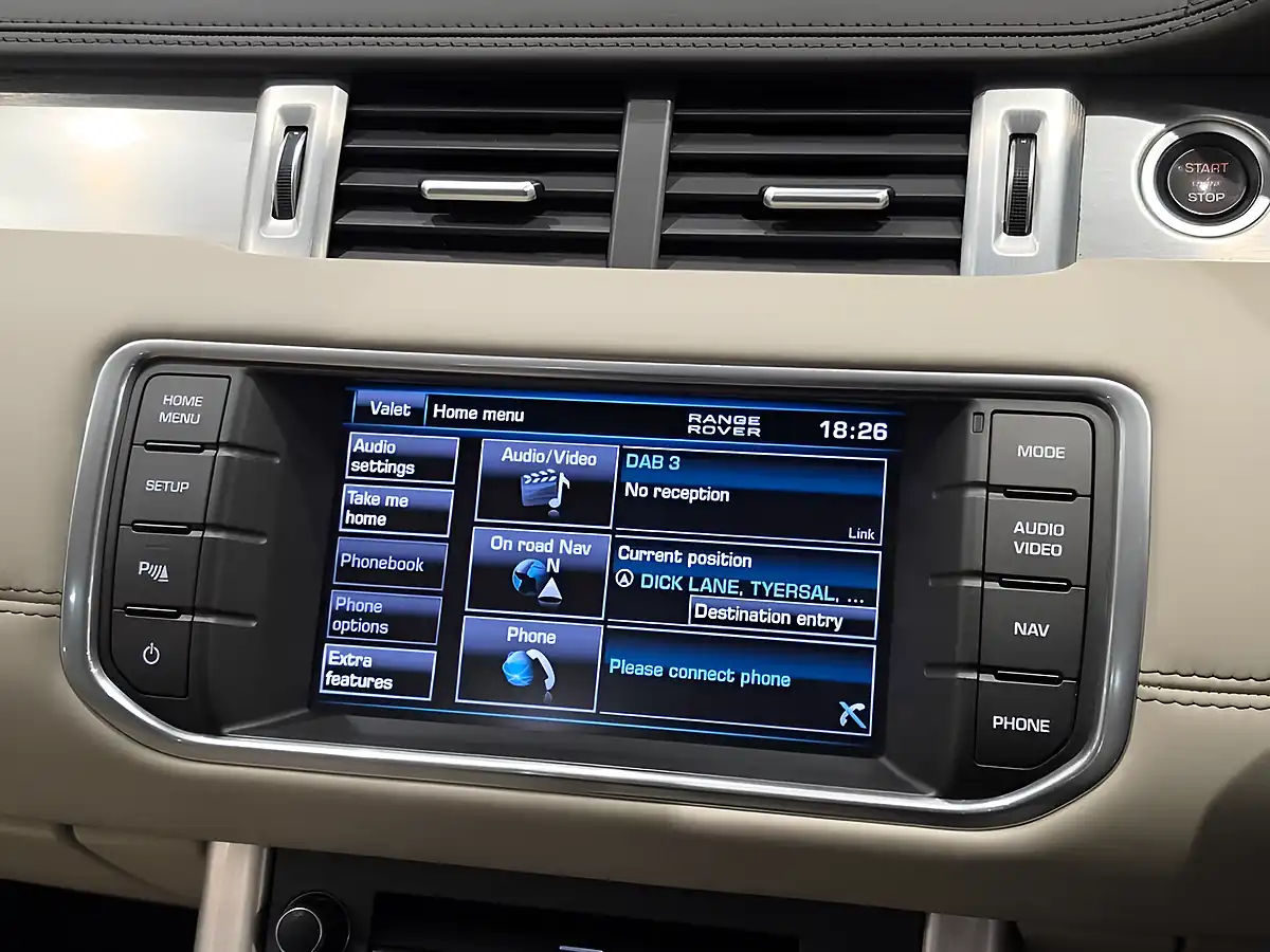 Used 2013 Land Rover Range Rover Evoque Prestige Black - Interior and Exterior details 15