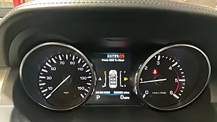 Used 2013 Land Rover Range Rover Evoque Prestige Grey - Interior and Exterior details 14