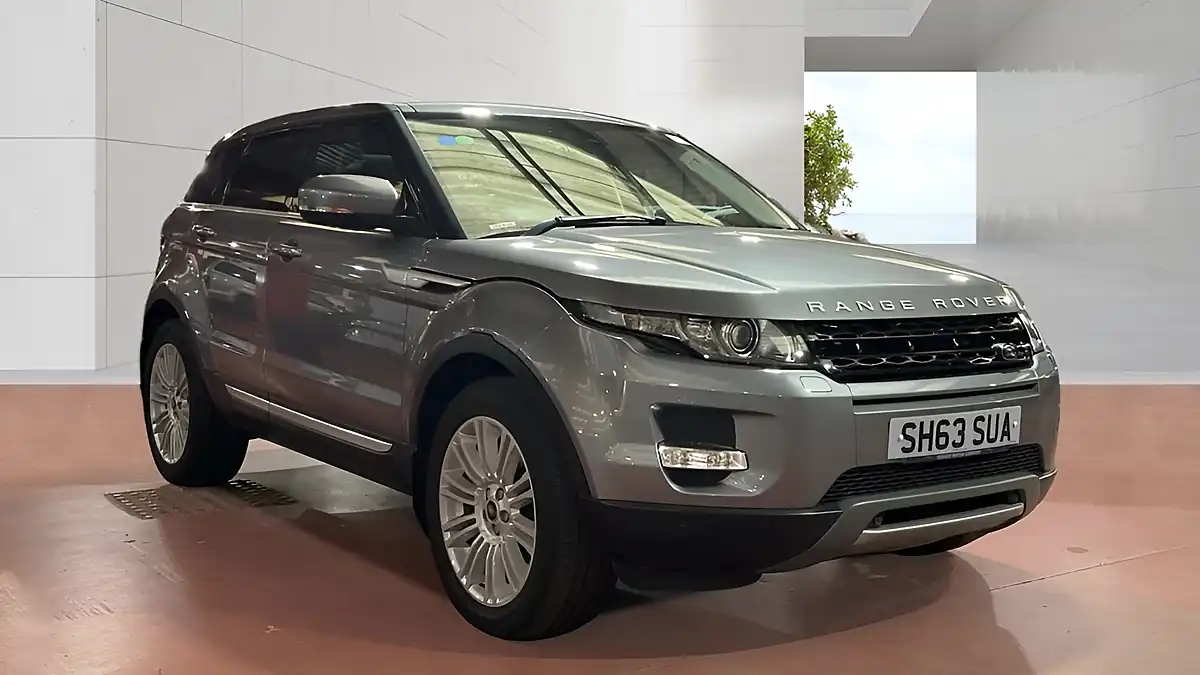 Used 2013 Land Rover Range Rover Evoque Prestige Grey - Interior and Exterior details 7